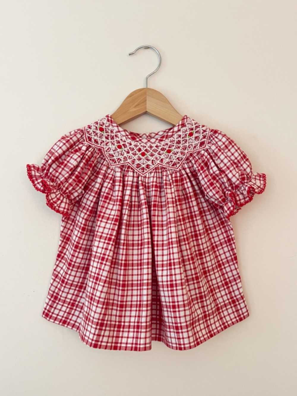 DELANEY EUC Hand Smocked Cherry Red Plaid Brushed Cotton Swing Top Blouse
